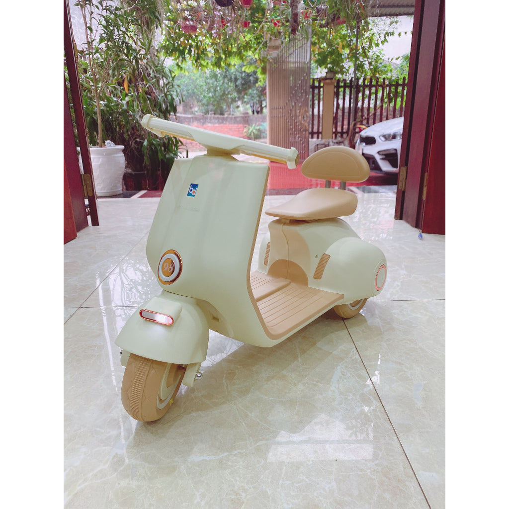 Scooter électrique Vespa Junior 12V - Age 5 à 12 ans