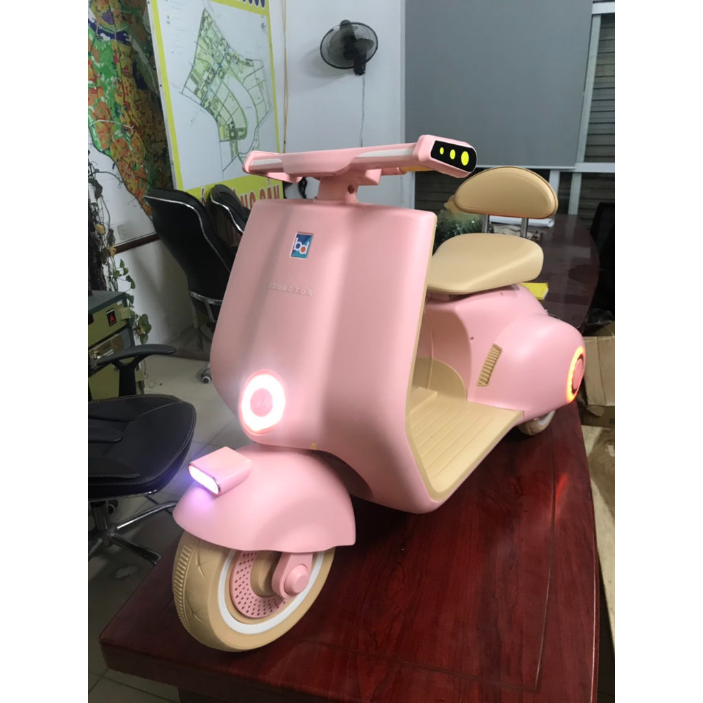 Scooter électrique Vespa Junior 12V - Age 5 à 12 ans