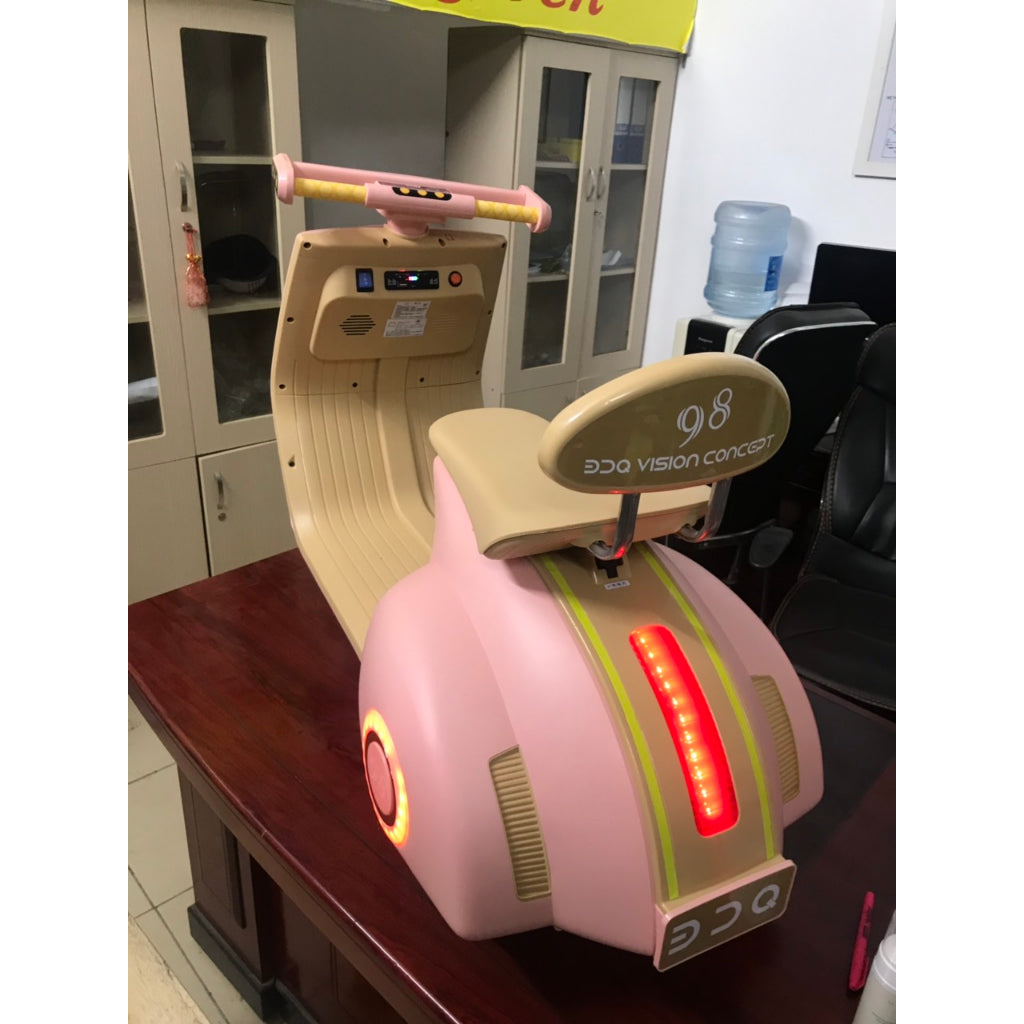 Scooter électrique Vespa Junior 12V - Age 5 à 12 ans